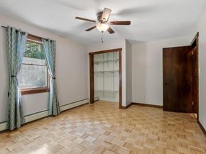 688 Whitney St, Gardner MA 01440
