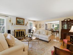 1 Battleview Circle, Lexington MA 02420