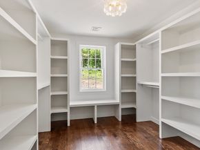 86 High St, Shrewsbury MA 01545