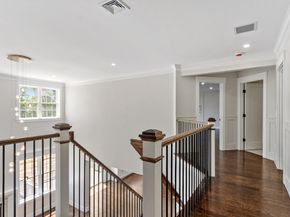 86 High St, Shrewsbury MA 01545