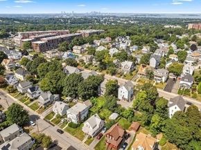 183 Whitwell St, Quincy MA 02169