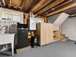 17 Estes, Everett MA 02149