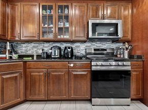 17 Estes, Everett MA 02149