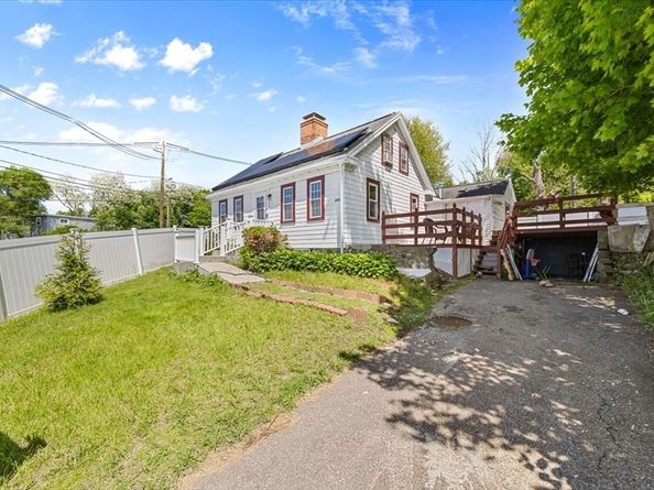 1716 Central Street, Stoughton MA 02072
