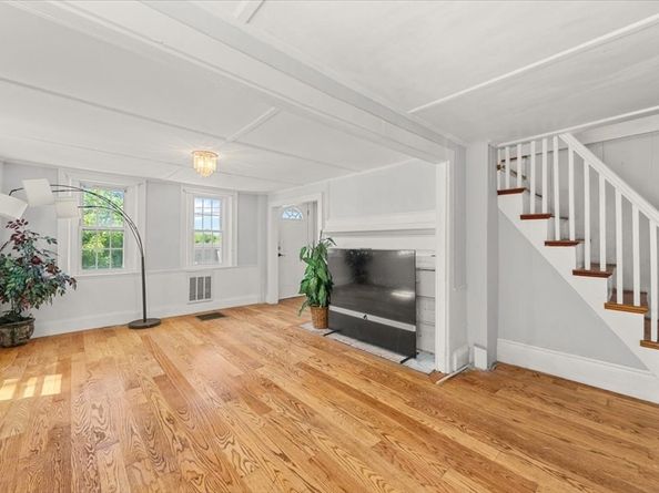 1716 Central Street, Stoughton MA 02072