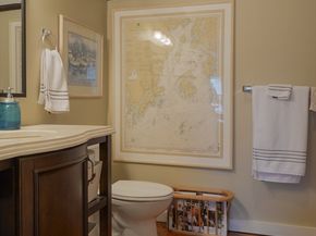 134 King St, Groveland MA 01834