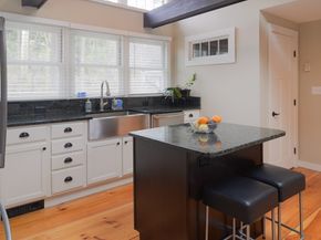 134 King St, Groveland MA 01834