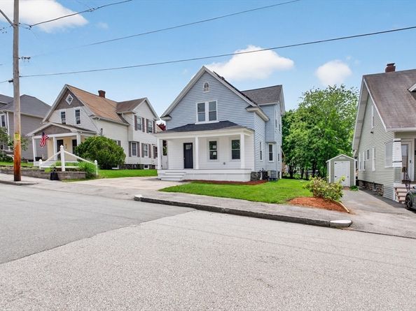 28 Greendale Ave, Worcester MA 01606