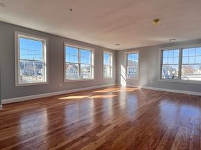 585 Washington St 301, Quincy MA 02169