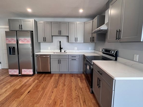 585 Washington St 301, Quincy MA 02169