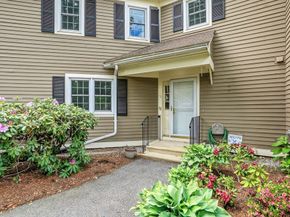62 Heritage Drive 62, Northbridge MA 01588