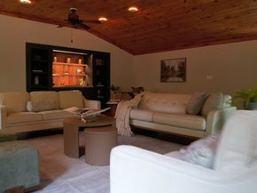 616 Grove St, Framingham MA 01701