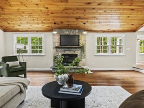 616 Grove St, Framingham MA 01701