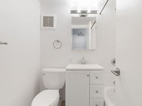 12 Stoneholm St 313, Boston MA 02115
