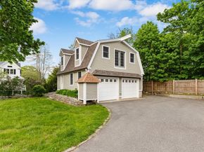 17 Pigeon Hill Street, Rockport MA 01966