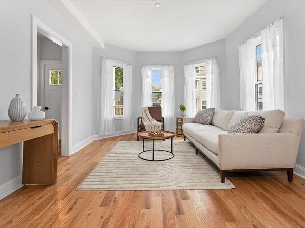 36 Burnside Ave 1, Somerville MA 02144