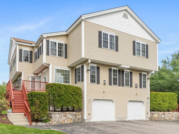4 Paul Revere Path 4, Hopkinton MA 01748