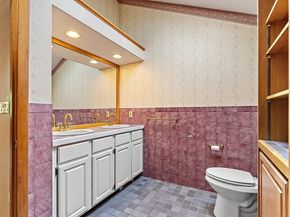 6 Hovey Ave, Natick MA 01760