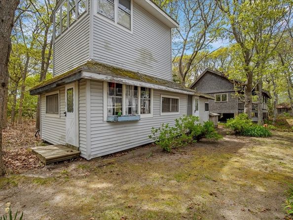 14 Old Colony Ave, Wareham MA 02532