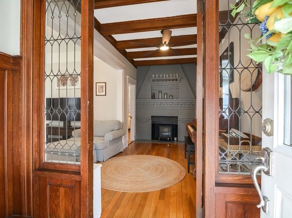 2 Peirce Rd, Lynn MA 01902