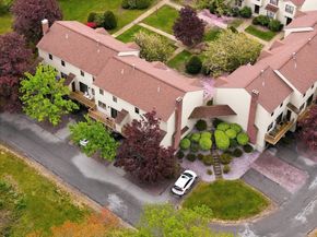 52 Apache Way 52, Tewksbury MA 01876