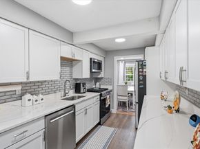 52 Apache Way 52, Tewksbury MA 01876