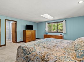 12 Howard Rd, Maynard MA 01754