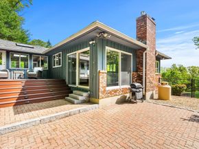 12 Howard Rd, Maynard MA 01754