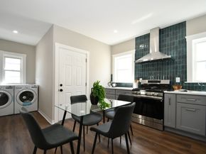 18 Lyon 3, Boston MA 02122