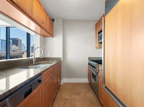 2 Avery Street 19G, Boston MA 02111