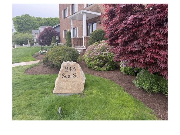 245 Sea St 31, Quincy MA 02169