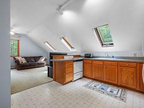 125 Rice Ave, Northborough MA 01532