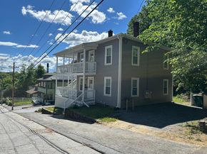 47 Mayland St, Fitchburg MA 01420