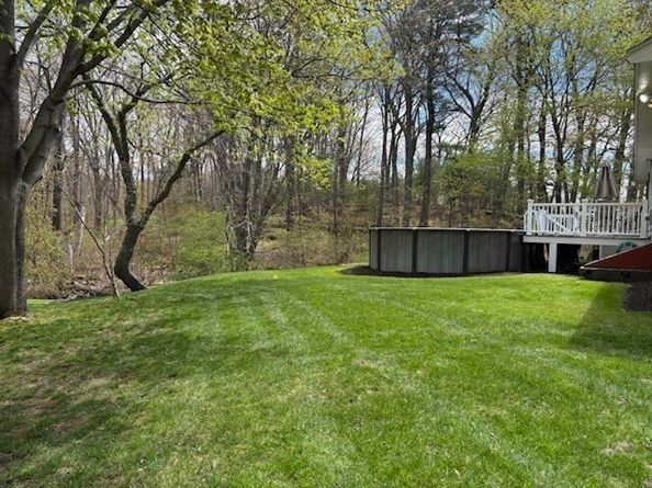31 Columbus Rd, Woburn MA 01801
