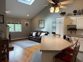31 Columbus Rd, Woburn MA 01801