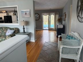 31 Columbus Rd, Woburn MA 01801