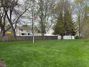 31 Columbus Rd, Woburn MA 01801