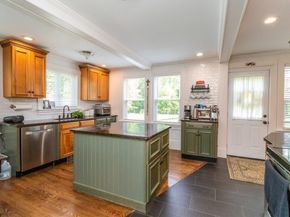 173 S River St, Marshfield MA 02050