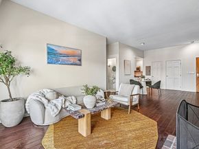 28-32 Atlantic Ave 628, Boston MA 02110