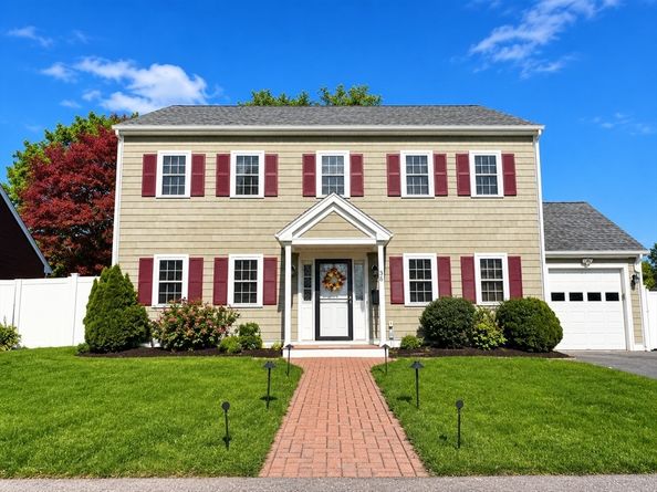 36 Woodside Avenue, Braintree MA 02184