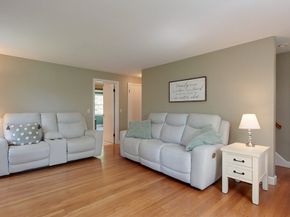 263 Highland St, Holden MA 01520