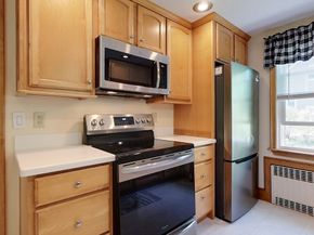 263 Highland St, Holden MA 01520