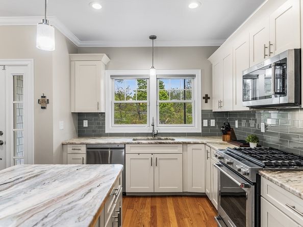 19 Edmunds Cove, Danvers MA 01923