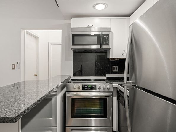 40 Saint Botolph St 5, Boston MA 02116