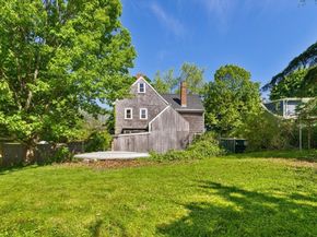 25 Poplar Street, Gloucester MA 01930