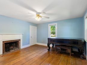 25 Poplar Street, Gloucester MA 01930