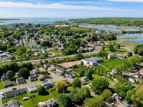 25 Poplar Street, Gloucester MA 01930