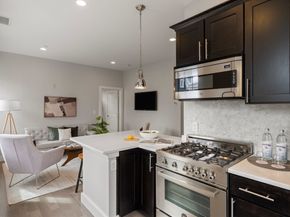 57 Pitman St 2A, Somerville MA 02143