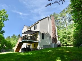 5 Eleanor La, Charlton MA 01507