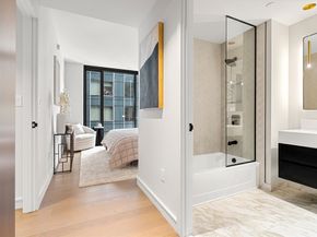 55 Lagrange St 1701, Boston MA 02116
